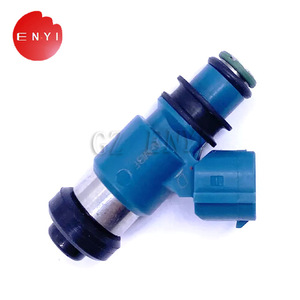 Inyector de Combustible 14B-13761-00-00 para el Compartimento del Motor de Yamaha YZF-R1 - Product Image 5