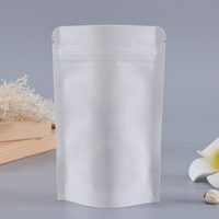 Pochette en papier Kraft imperméable recyclable de qualité alimentaire blanche avec fenêtre sac debout pour la nourriture pour animaux de compagnie sucre chewing-gum