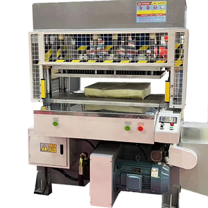 Nouvelle machine à perforer le latex pour la ventilation des oreillers en mousse - Product Image 1