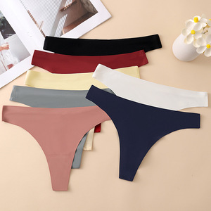 Slip a <span class=keywords><strong>vita</strong></span> <span class=keywords><strong>bassa</strong></span> in seta ghiaccio per donna, stile europeo e americano, sexy, modello T, produzione ODM - Product Image 2
