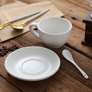 Kingze Gepersonaliseerde Geschenken Nieuwe Aanwinst Europese Espresso Koffiekopjesset Matte Keramische Mokken Koffiekopje en Schotel - Product Image 2