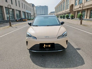 <span class=keywords><strong>2023</strong></span> pour Neta V400 SUV électrique voitures d'occasion direction à gauche sièges en cuir foncé RWD Drive ACC régulateur de vitesse <span class=keywords><strong>pas</strong></span> cher en stock de chine - Product Image 2