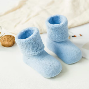 <span class=keywords><strong>Chaussettes</strong></span> pour bébé en tissu éponge épais pour l'automne et l'hiver, à bouche large, antidérapantes, en coton à pois, pour la marche sur le sol, pour enfants - Product Image 5