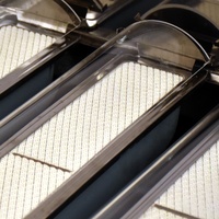 Barbecue à gaz GPL à 2 brûleurs en acier inoxydable Cuisinière à barbecue sans fumée pour hôtels et restaurants