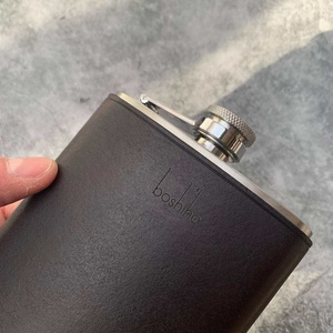 Personalized Leather Wine Flask Sleeve Travel Waterproof Cowhide Whisky Hip Flask <b>Set</b> Cover Custom Logo Camping Wine Case Sleeve - Product Image 4
