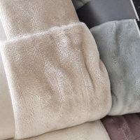 Couverture Polaire Douce en Polyester Personnalisée de Bonne Qualité, Motif Festif Moderne, Vente en Gros pour Couvertures de Lit d'Hiver