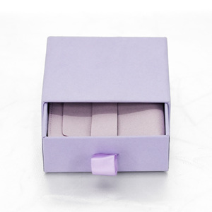 Boîte à bijoux de luxe personnalisée avec logo, <span class=keywords><strong>emballage</strong></span> en papier pour bagues, boucles d'oreilles, colliers, pendentifs, bracelets, boîte à tiroir en papier avec logo personnalisé - Product Image 4