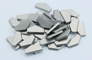 Lame à pointe cémentée de haute dureté personnalisée, pointes et dents brasées pour la coupe du bois, faciles à souder, pointe brasée personnalisée - Product Image 1