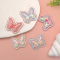100 piezas de dijes de resina planos con diseño de mariposa de dibujos animados Kawaii, ideales para decoración de teléfonos, manualidades, álbumes de recortes, fundas de teléfono y accesorios de joyería.