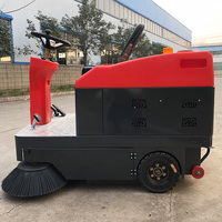 Balayeuse industrielle robuste à batterie pour usine et entrepôt
