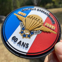Badge en caoutchouc PVC 3D personnalisé, patch souple pour chapeaux, bâtons d'airsoft, en toile et plastique avec système auto-agrippant et thermocollant