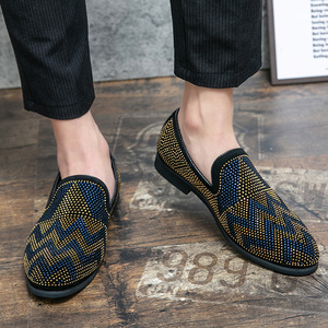 Mocasines de <span class=keywords><strong>Terciopelo</strong></span> con Cristales Negros para <span class=keywords><strong>Hombre</strong></span>, <span class=keywords><strong>Zapatos</strong></span> de Vestir Sin Cordones, <span class=keywords><strong>Zapatos</strong></span> Suaves para <span class=keywords><strong>Hombre</strong></span> - Product Image 2