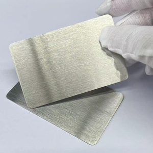 Logo Tùy Chỉnh Quảng Cáo Khắc Logo Bằng Thép Không Gỉ Thẻ Kinh Doanh Kim Loại - Product Image 3