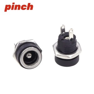 ปลั๊กไฟ DC แบบ Pinch ขนาด 5.5x2.1 มม. พร้อมฉนวนทองเหลืองสำหรับอุปกรณ์อิเล็กทรอนิกส์ - Product Image 2