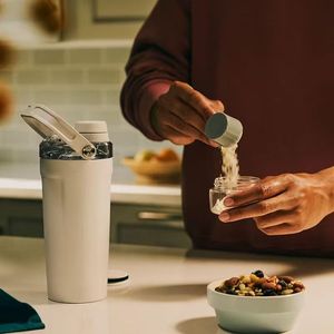 Toptan 20oz Protein Tozu Shake Bardağı Saplı Saklama Bölmeli İzoleli Shake Şişesi Spor Salonu Fitness <span class=keywords><strong>Shaker</strong></span> Karıştırma Bardağı - Product Image 6