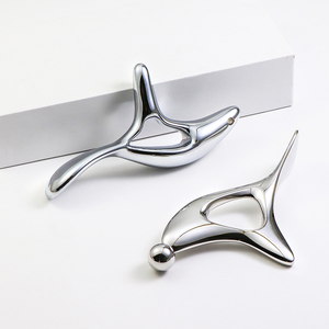 Metalen Gua Sha & Baggeren Acupressuur Gereedschap Driehoek Vink Massageapparaat Voor Gezicht Voet-En Beenwervels Slag Body Application Rod Tool - Product Image 1