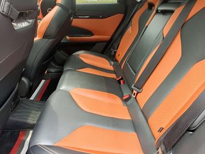 Auto Usado <span class=keywords><strong>2022</strong></span> 2023 2024, Changan UNI-V Edición Deportiva, Vehículo de Gasolina, Motor Turbo, Volante a la Izquierda, Asientos de Cuero - Product Image 4