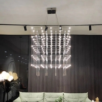 Grand lustre Firefly pour hall d'hôtel, villa, restaurant, salle modèle, avec plafond haut et lampes artistiques créatives au design original.