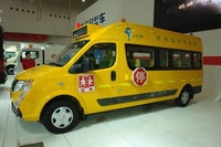 Autocar Dongfeng 50 places à vendre, bus longue distance d'occasion, bus scolaire