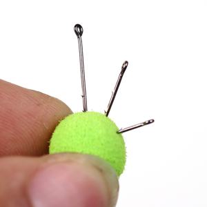 Vente en gros d'accessoires <span class=keywords><strong>de</strong></span> pêche à la <span class=keywords><strong>carpe</strong></span> en métal Appât Spike Sting Boilie Pin Maggot Corn Ronnie Hair Rigs Carp <span class=keywords><strong>Feeder</strong></span> Hook - Product Image 3
