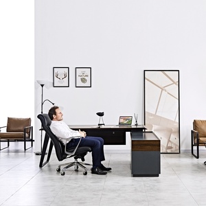 Modern Convertible Extendable Wooden Executive Office <b>Desk</b> for Commercial Use - Product Image 4