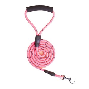 Laisse pour chien Ying Le, rose, en nylon réfléchissant, corde ronde, 1,5 m, laisse de promenade pour animaux de compagnie, utilisation en extérieur - Product Image 1