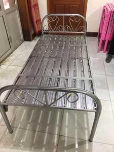 折りたたみベッド 省スペース 鉄鋼製 格安 ポータブル キャンプ用 金属製 折りたたみベッドフレーム 価格 - Product Image 6