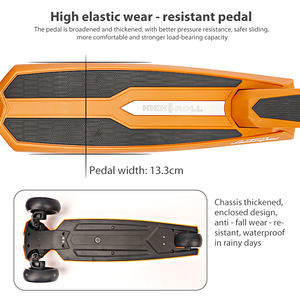 Lamborghini – <span class=keywords><strong>Scooter</strong></span> à 3 roues avec roues lumineuses pour enfants de 3 à 10 ans - Product Image 5