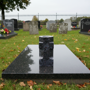 Vases commémoratifs en granit noir à prix d'usine avec gravure florale pour pierre tombale - Product Image 4