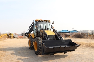 सिटसी 333d मिनी बैकहोए लोडर 4x4 डीजल व्हील लोडर के साथ यूचाई इंजन हाई पावर पंप और असर 1.2m3 बकेट क्षमता - Product Image 2