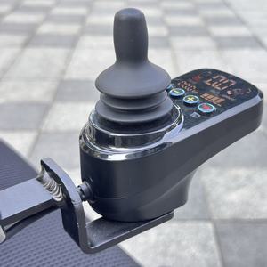 รถเข็นกึ่งคาร์บอนสำหรับตลาดโลก ล้อแมกนีเซียมกันกระแทก และแบตเตอรี่แบบถอดเร็ว - Product Image 5