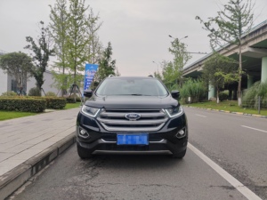 <span class=keywords><strong>Ford</strong></span> <span class=keywords><strong>Edge</strong></span> 2018 EcoBoost 245 AWD Premium SUV d'<span class=keywords><strong>occasion</strong></span>, 2.0T 245 ch Turbo 7 places 4x4, taille moyenne, bien entretenu, prêt à être expédié - Product Image 2