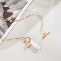 Nouveau Collier Minimaliste Élégant pour Femme avec Fermoir OT, Perle Baroque, Cœur en Zircon Cubique et Chaîne Fine Trombone Plaqué Or 18K sous Vide