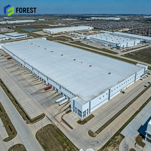 Bâtiment d'entrepôt industriel modulaire préfabriqué en acier à grande portée, structure robuste pour le stockage de marchandises brutes - Product Image 1