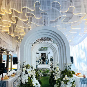 ขาตั้งซุ้มโค้งกลมสีขาวเรียบสำหรับตกแต่งงานอีเวนต์ - Product Image 1