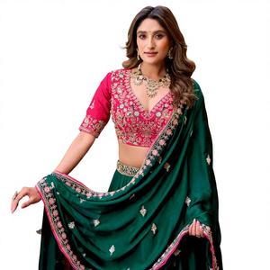 Set Lehenga Choli Moderno con Ricami per Donne, Abbigliamento per Matrimoni e Feste, Abito da Sposa Indiano - Product Image 1