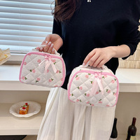 Trousse de Maquillage Matelassée en Polyester à Motif Floral et Fruité Kawaii, Portable, avec Double Fermeture Éclair et Rubans, Grande Capacité pour Voyage