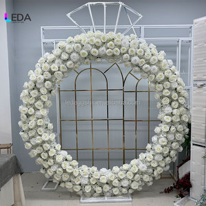 Arche de fleurs artificielles blanches LEDA pour mariage, décoration de luxe, toile de fond florale faite à la main pour demande en mariage et fête - Product Image 4