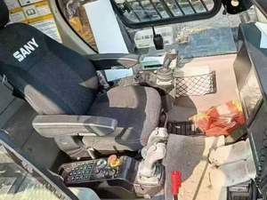 Grúa sobre orugas usada SANY SCC4000A con modelos populares STC250T STC500E STC750 para proyectos de construcción - Product Image 5