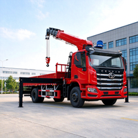 Grue hydraulique montée sur camion JIUBANG 8T, machinerie de construction mobile avec une hauteur de levage de 18,5 m et une garantie d'un an