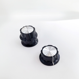 Perilla de potenciómetro de plástico, perilla giratoria de control de volumen para instrumentos de audio - Product Image 4