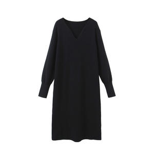 เดรสไหมพรมคอวีสำหรับผู้หญิง แขนยาว เอวธรรมชาติ ความหนาปานกลาง ระบายอากาศได้ดี สไตล์เรียบง่าย เหมาะสำหรับใส่ในฤดูใบไม้ร่วงและฤดูหนาว - Product Image 2