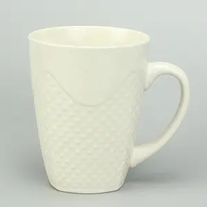 0.28便宜的白色空白散装普通陶瓷压花咖啡杯