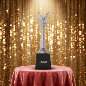 Trofeo Corporativo para Mujeres de POOJA GIFT CORPORATION, Modelo 685, Diseño Portátil con Grabado, Metal Fundido a Presión para Premios por Logros Destacados - Product Image 1
