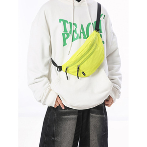 Sac bandoulière tendance en nylon avec fermeture éclair, portable, pour le sport, la randonnée et les voyages en extérieur - Product Image 6