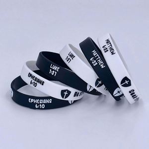 Bracelet en silicone inspiré de la Bible avec motif croix religieuse, idéal pour les fêtes et événements - Product Image 6
