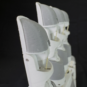 TetherIA - Mano Robótica Humanoide con 5 Dedos y 16 Articulaciones, Mano Robótica Multidigital, Mano Diestra para Entrenamiento de IA - Product Image 6