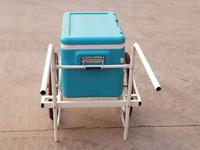 Petit chariot de restauration mobile pour la vente de nourriture en déplacement