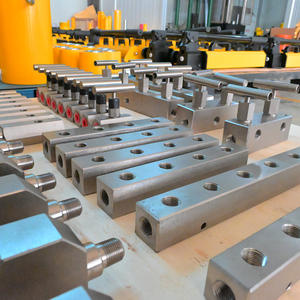 Blocco Distributore Idraulico a 4 e 6 Vie, Collettore Olio Idraulico - Product Image 4