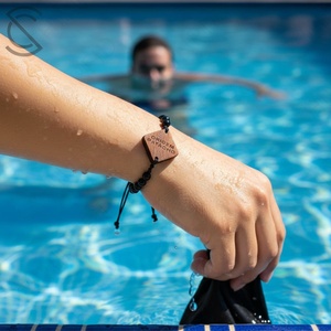 유럽은 맞춤형 친환경 IP67 방수 <span class=keywords><strong>RFID</strong></span> 손목밴드 13.56MHz 대나무 NFC 나무 팔찌를 호텔 수영장용으로 선호합니다 - Product Image 1